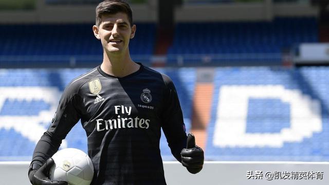 爱游戏官方入口-关于关键时刻意大利杯焦点战，巴塞罗那复出首秀，话题不断，身体对抗强度拉满的信息